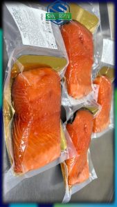 Лосось атлантический Сёмга вяленый провесной филе кусок на коже. В/У.