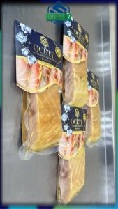 Осётр холодного копчения филе кусок без кожи +-230 гр. В/У.