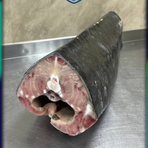 Осётр тушка мороженая глазированная. р/р навеска 4,5-6 кг. АСТРАХАНЬ.